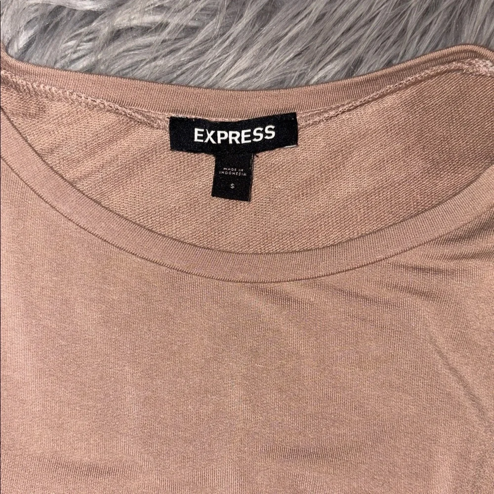 Express Crew Neck Knot Front T-Shirt Size Small - Picture 4 of 7